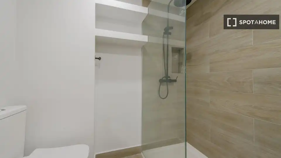 Chambre à louer, Madrid