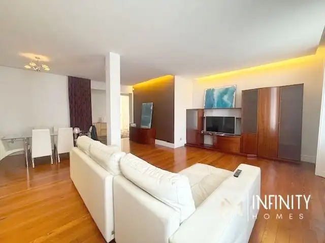 Piso de 195 m² en Bilbao