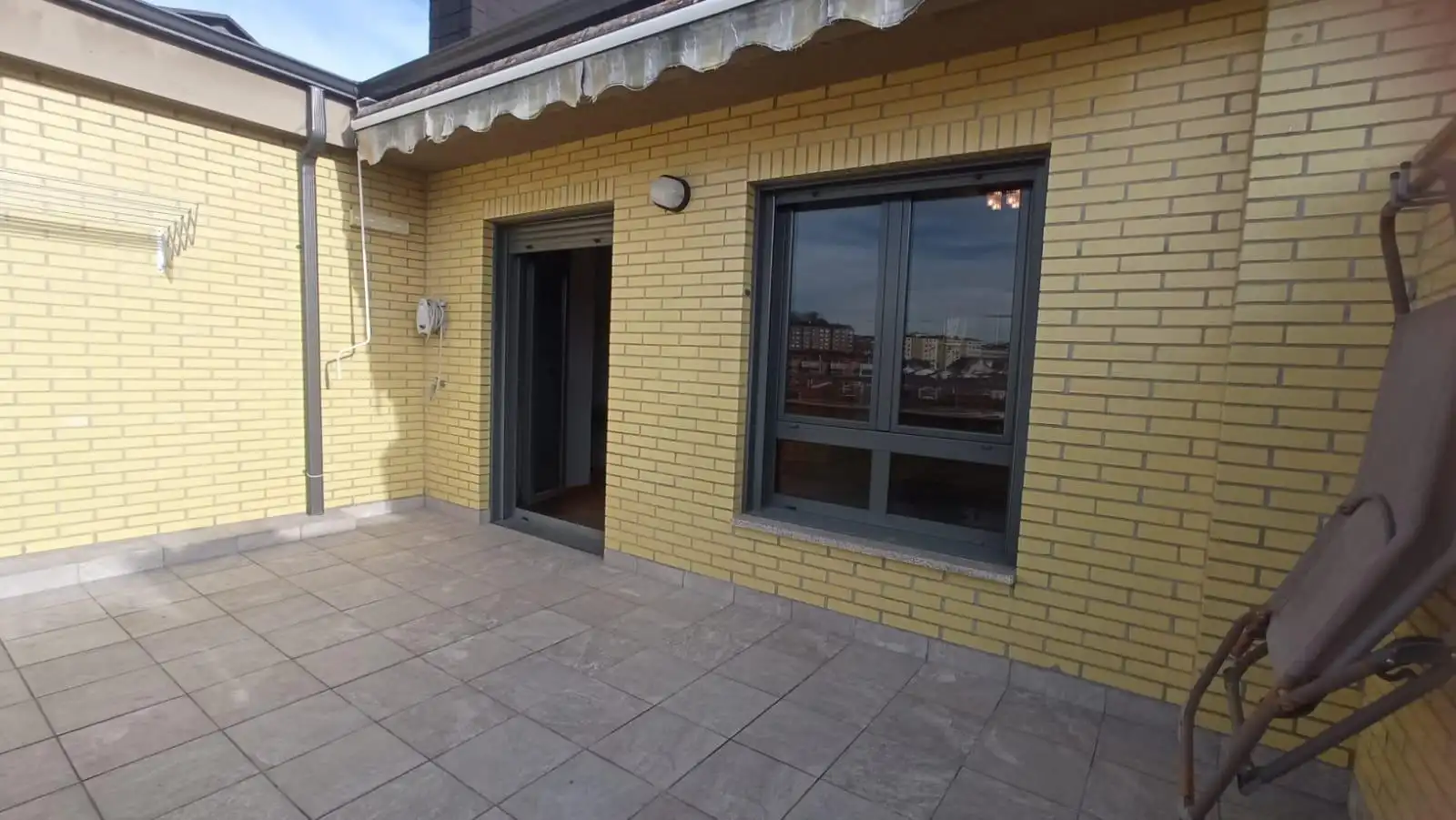 Piso de 93 m² en Oviedo