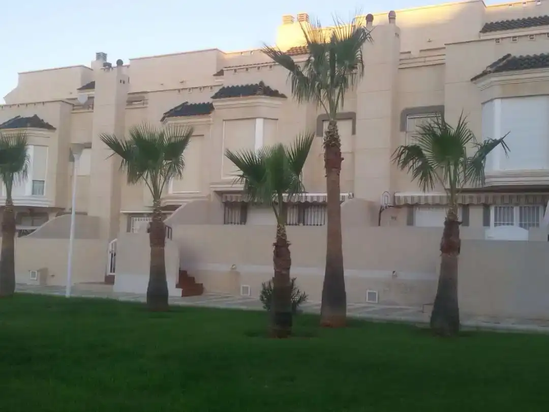 Casa de 250 m² en Almería
