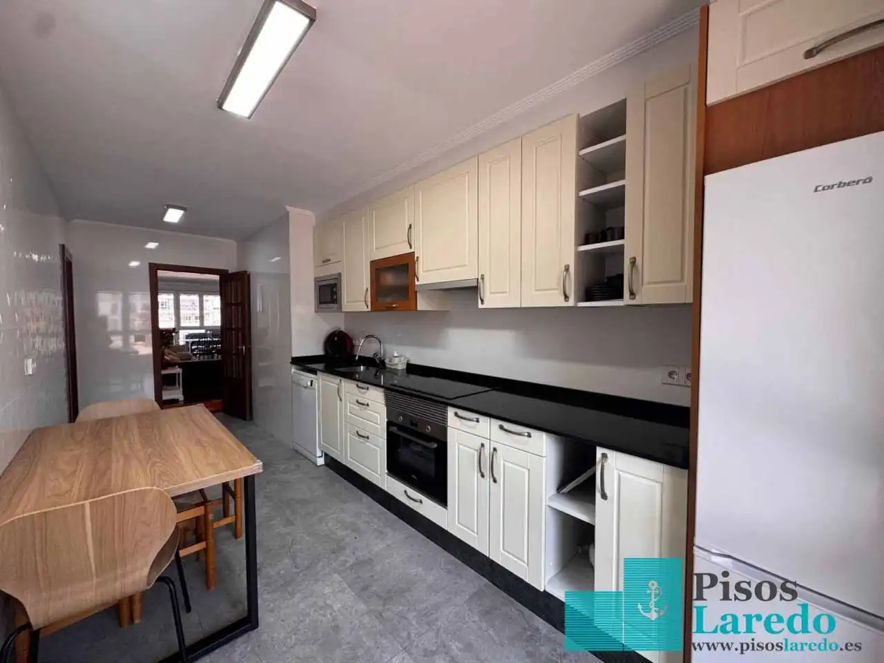 Piso de 190 m² en Laredo