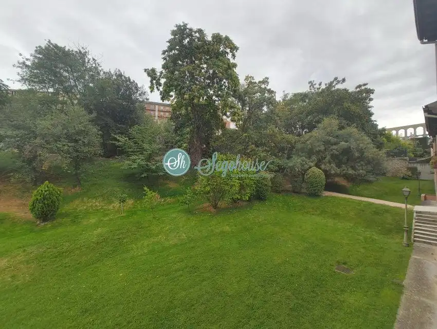 Piso de 129 m² en Segovia