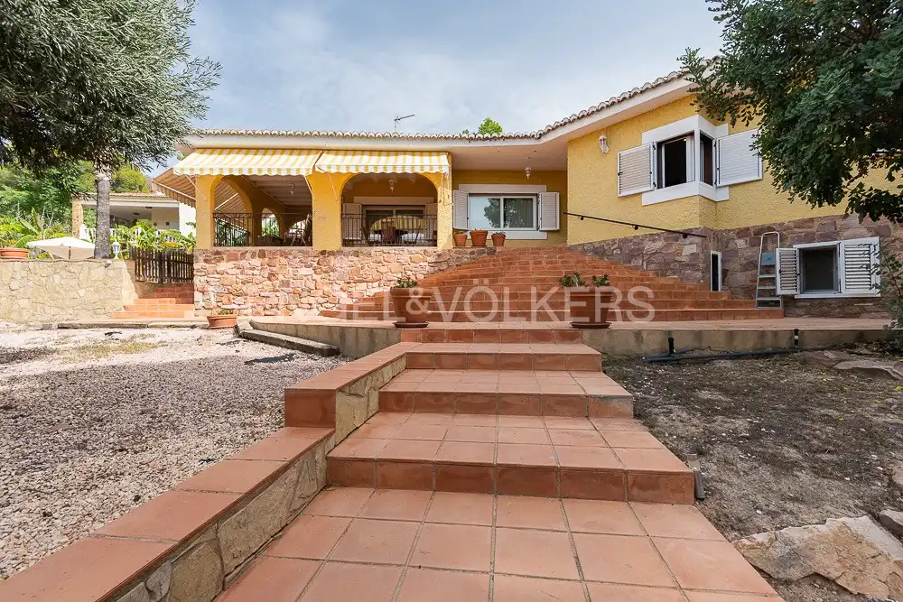 Casa de 250 m² a Nàquera