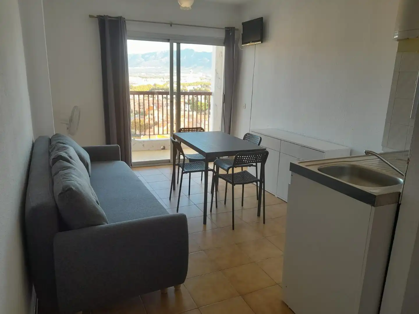 Pis de 28 m² a Castelló d'Empúries