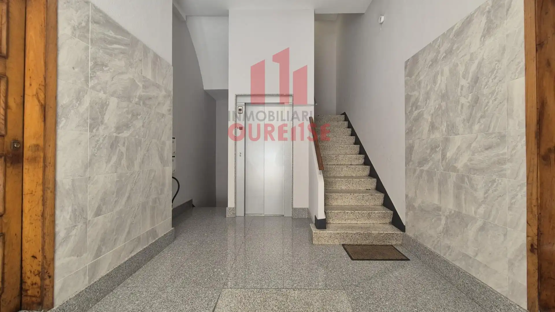 Piso de 87 m² en Ourense