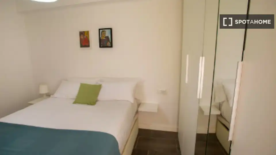 Habitación 90 m², Málaga