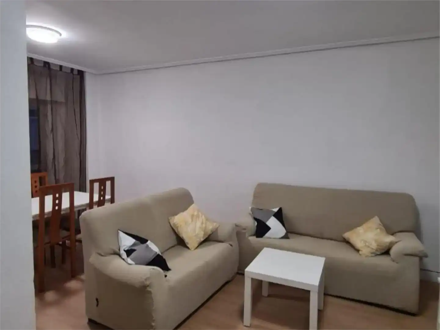 Piso de 140 m² en Cáceres