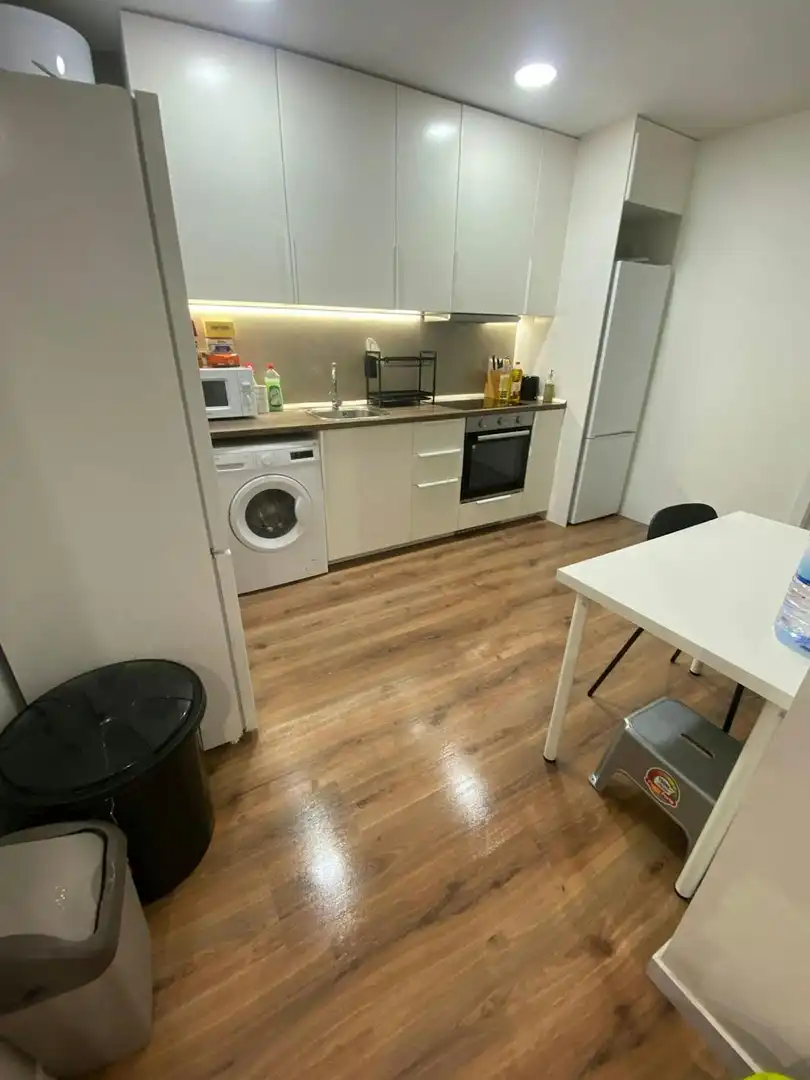 Habitación 95 m², Badalona