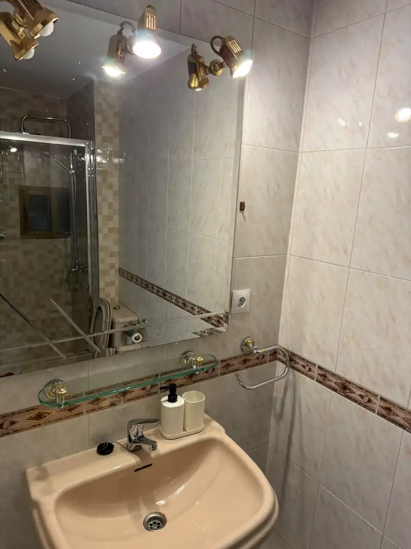 Room for rent, Madrid