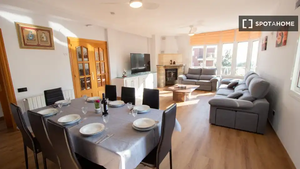 Piso de 350 m² en Sentmenat