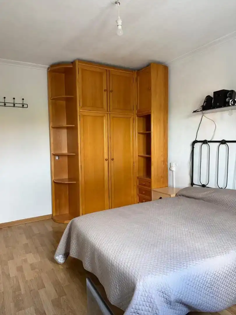 Habitación 77 m², Soria