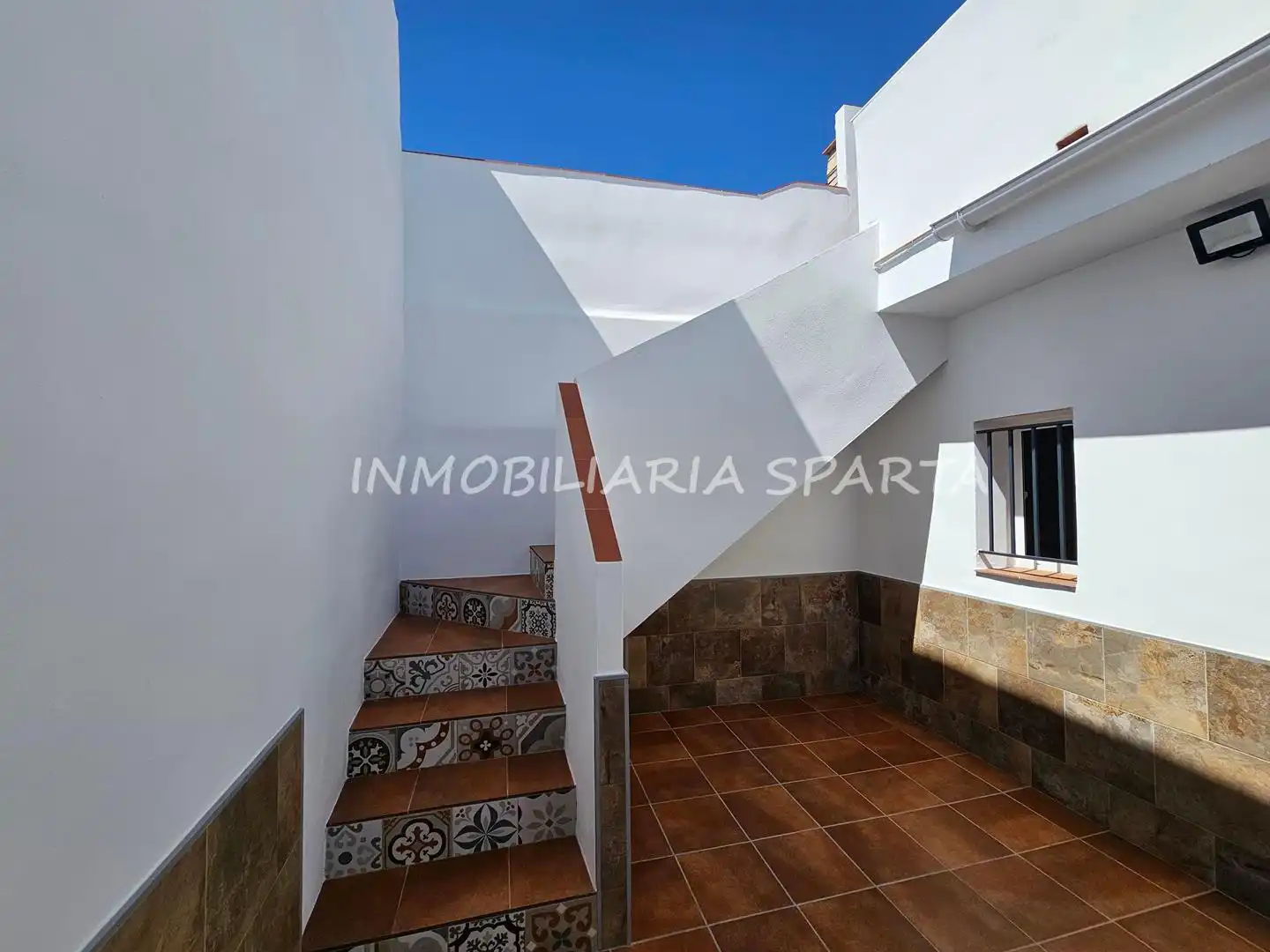 Casa de 153 m² en Villanueva del Ariscal