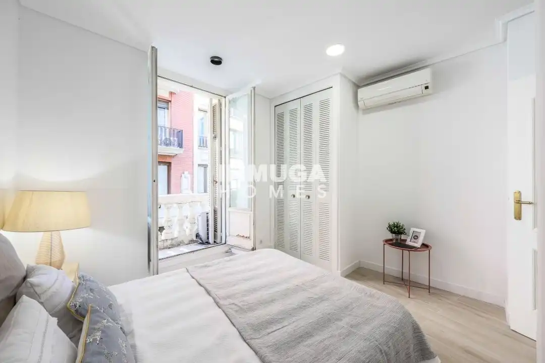 Wohnung 101 m² in Madrid