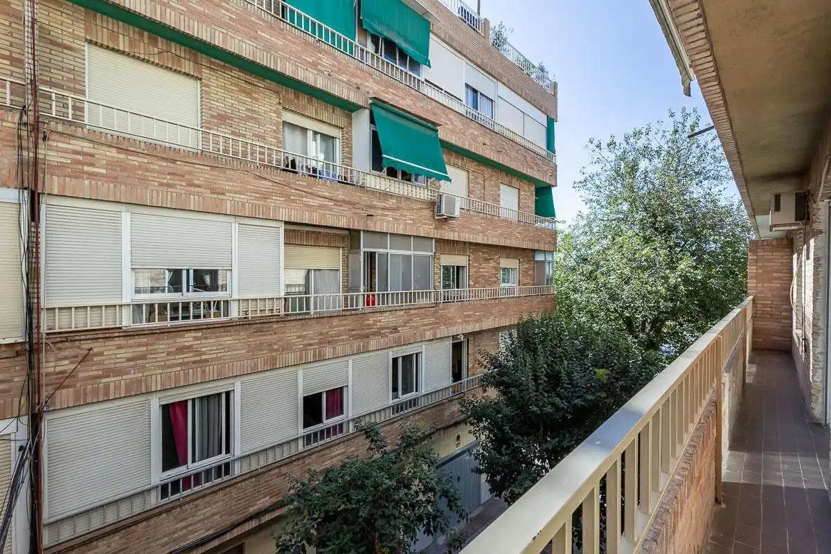 Piso de 108 m² en Granada