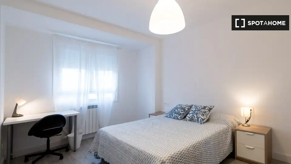 Habitación 138 m², Zaragoza