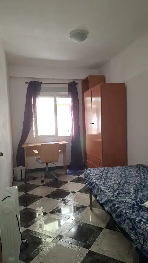 Piso de 86 m² en Granada