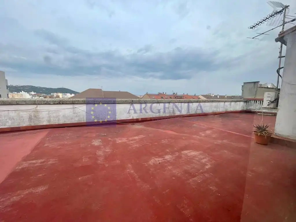 Piso de 120 m² en Cáceres