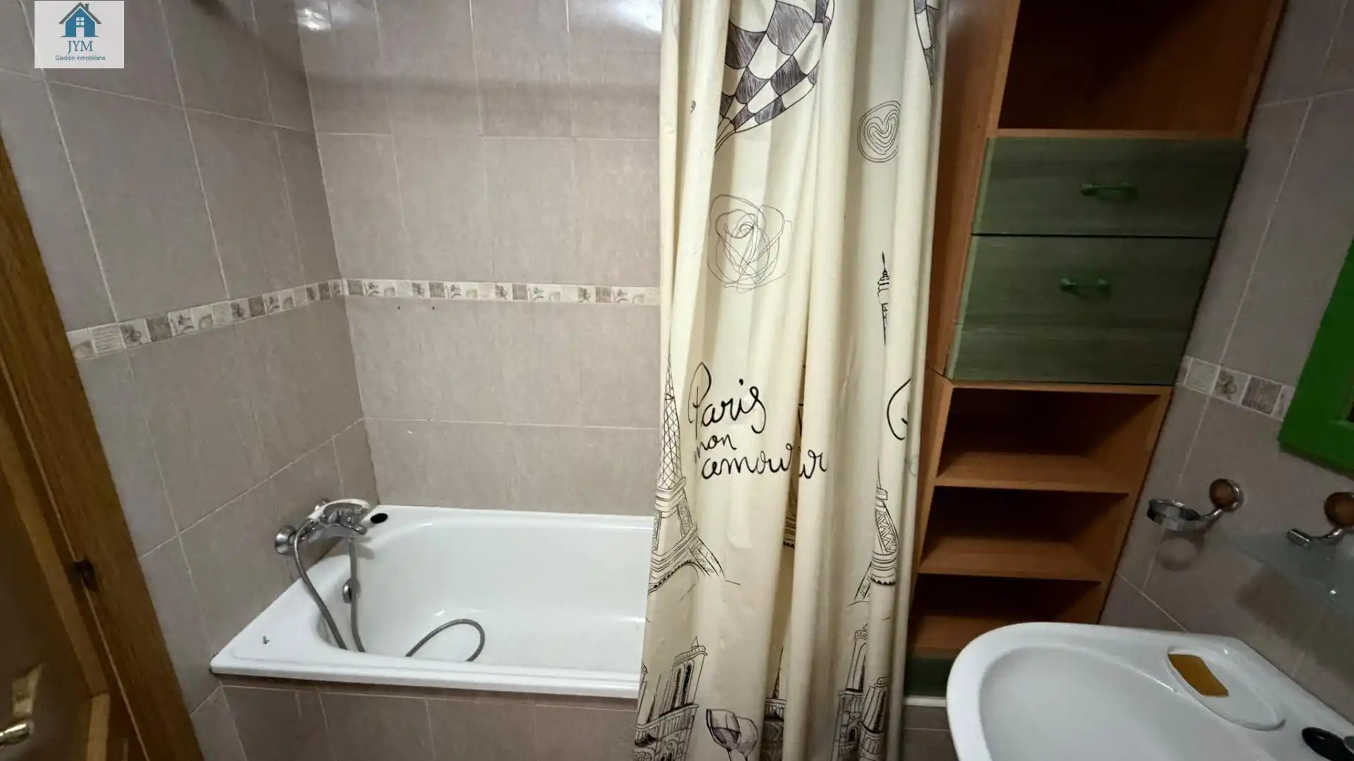 Apartamento 76 m² em Armilla