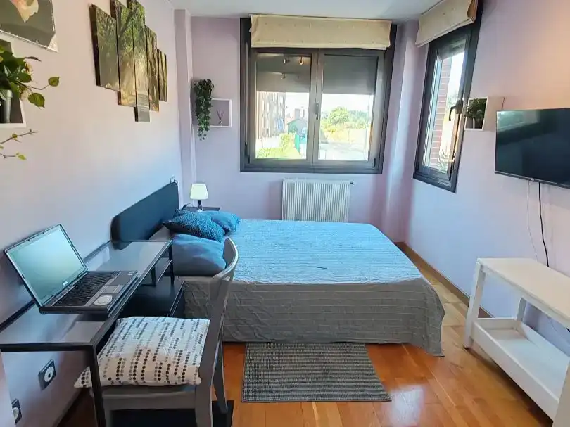 Habitació 153 m², Oviedo