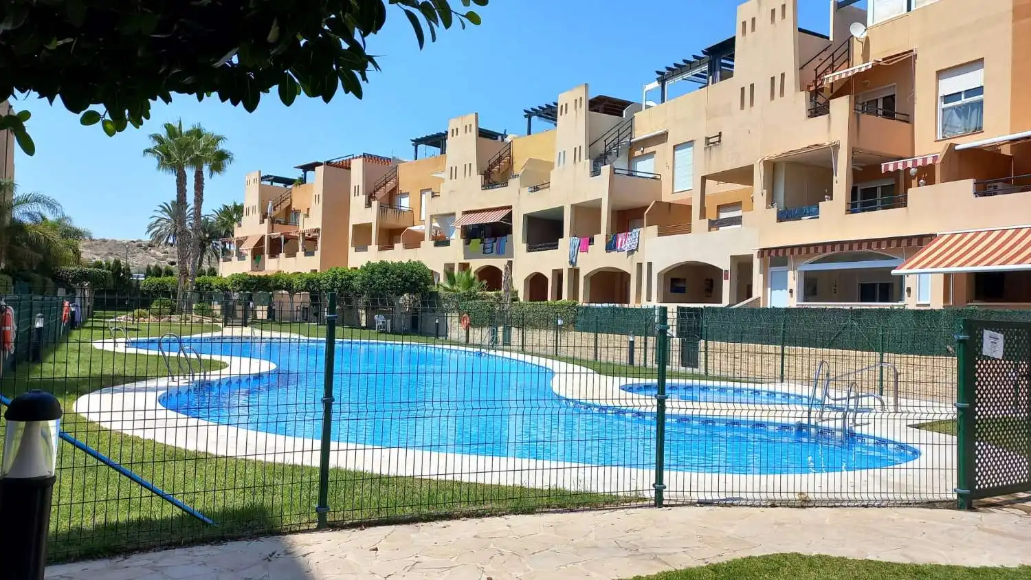 Piso de 100 m² en Vera