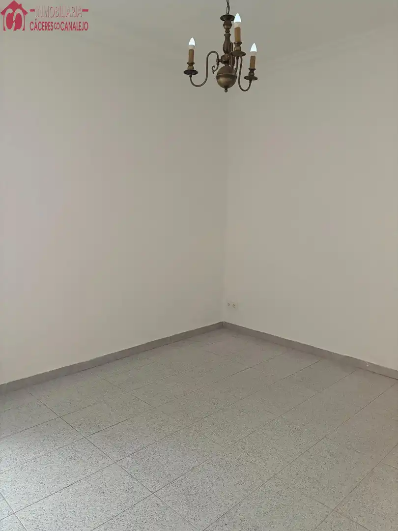 Piso de 66 m² en Sevilla