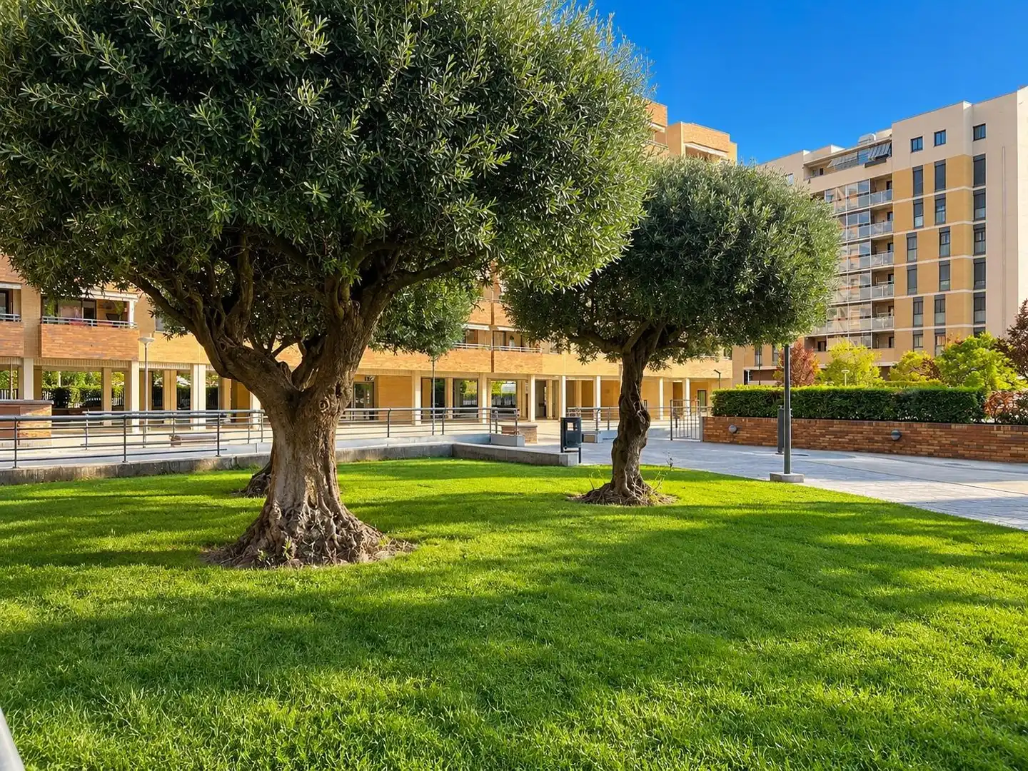Flat 160 m² in Zaragoza