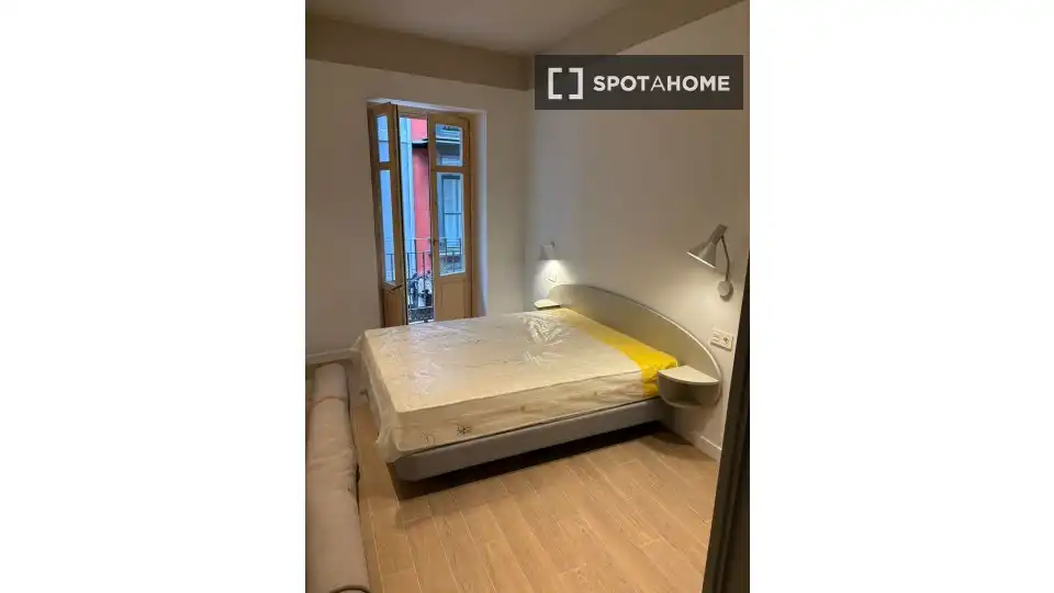 Habitación 81 m², Bilbao