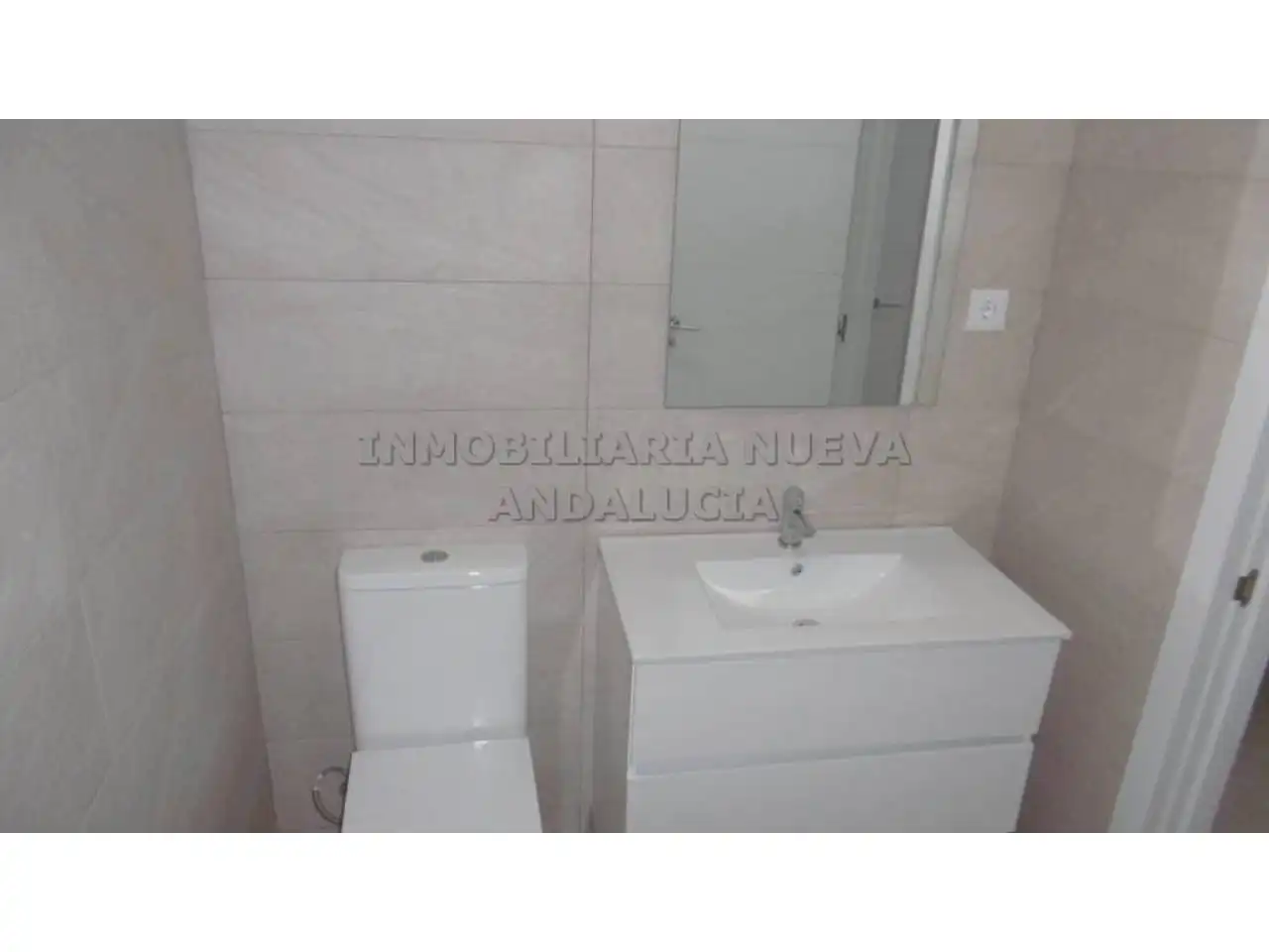 Piso de 90 m² en Almería