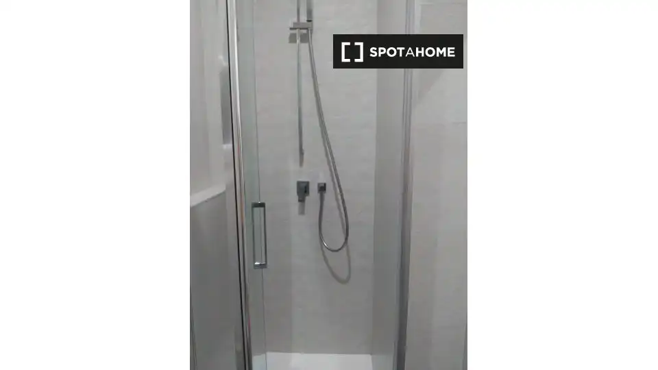 Habitación 69 m², Bilbao
