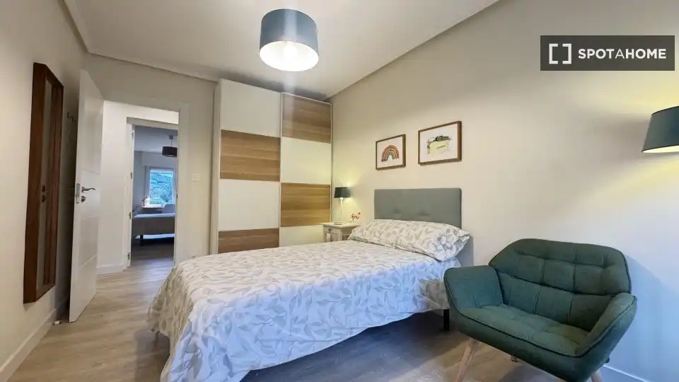 Habitación 90 m², Bilbao
