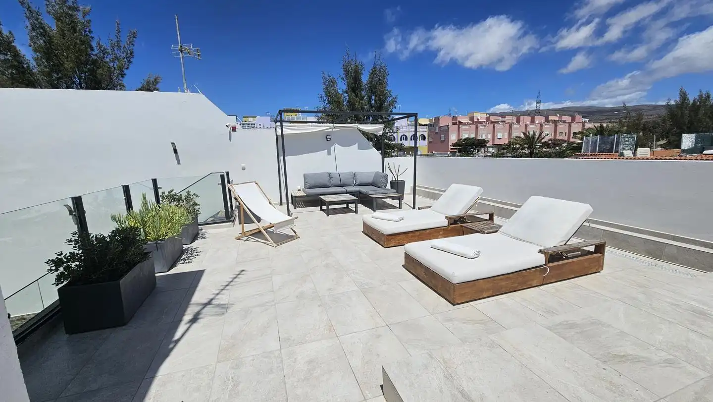Wohnung 150 m² in San Bartolomé de Tirajana