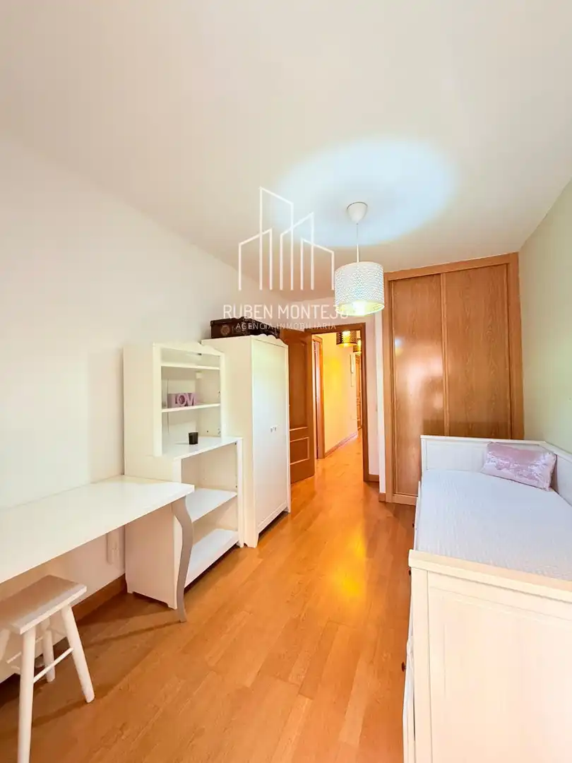 Piso de 140 m² en Castellanos de Moriscos