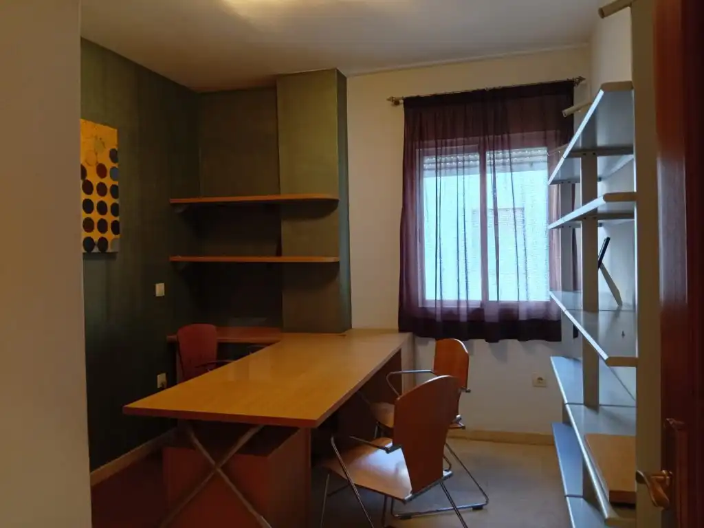 Piso de 110 m² en Badajoz