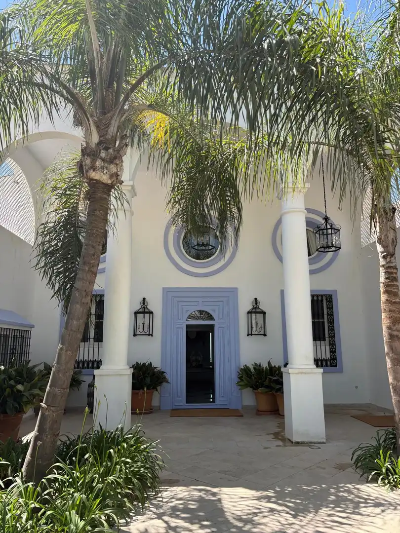 Pis de 984 m² a Estepona