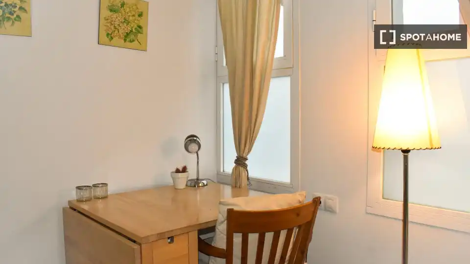 Habitación 115 m², Sevilla
