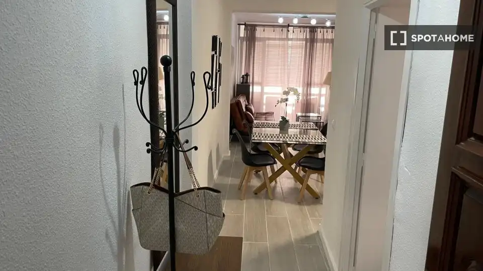 Habitación 81 m², Málaga