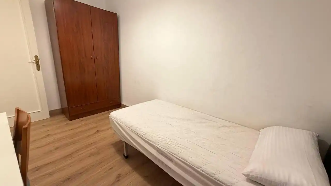 Piso de 95 m² en Ourense