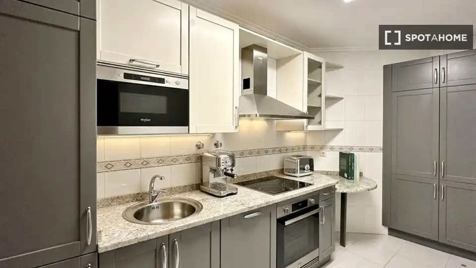 Habitación 69 m², Bilbao