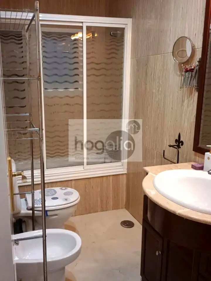 Piso de 75 m² en Sevilla