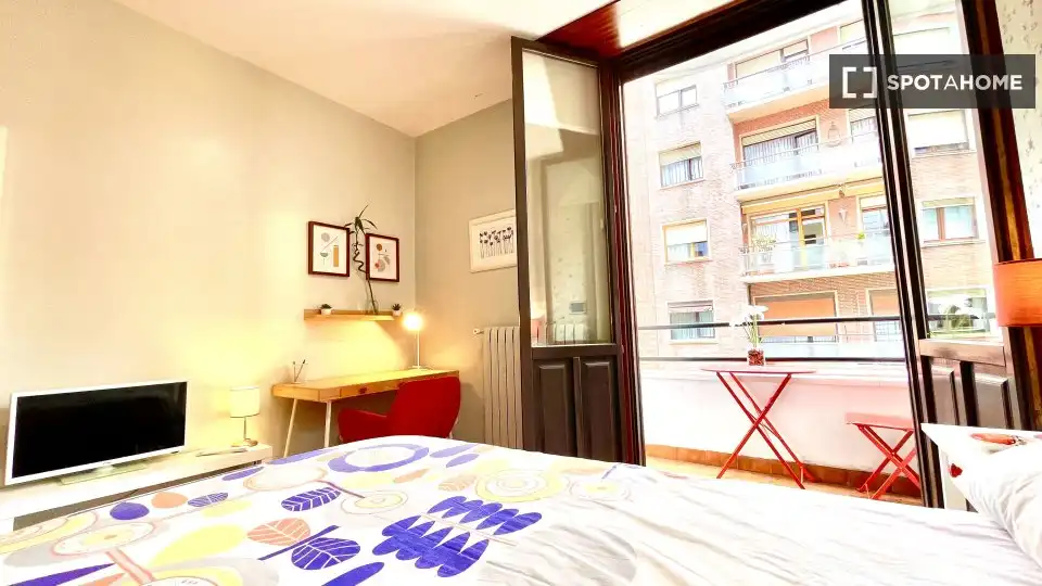 Habitación 138 m², Bilbao