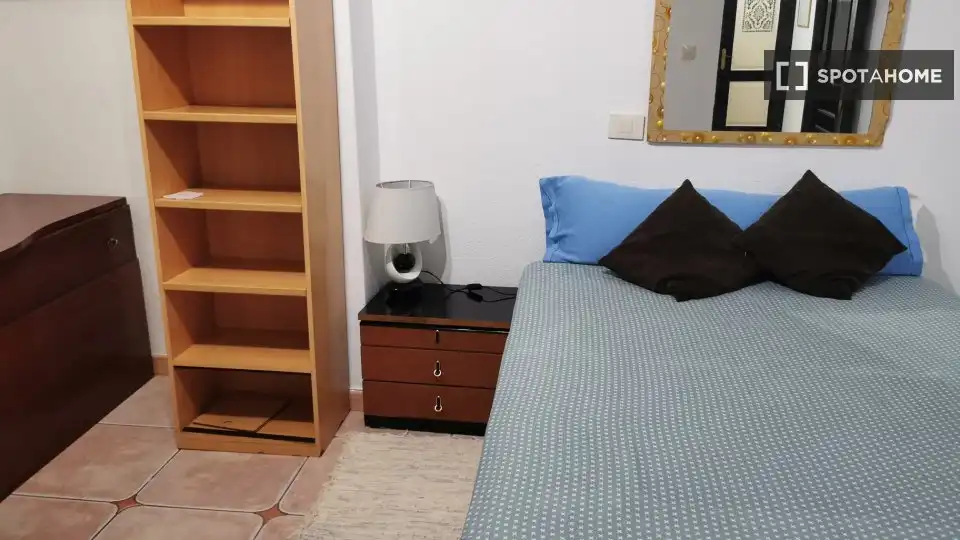 Habitación 69 m², Vigo