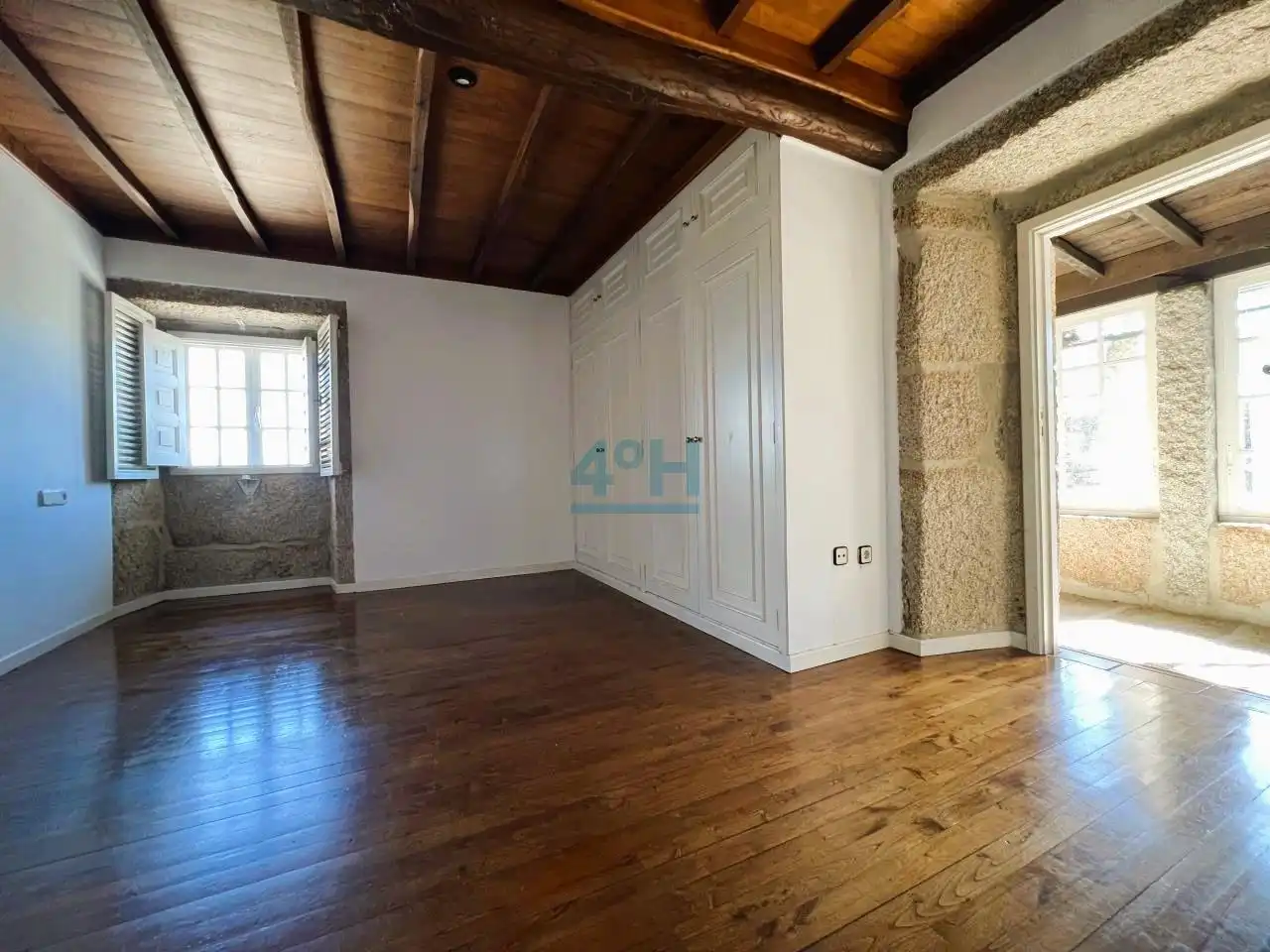 Casa de 590 m² a San Cibrao das Viñas