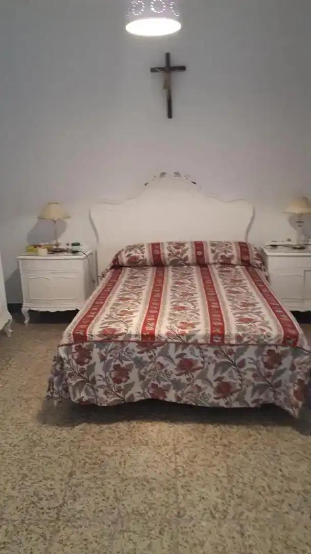 Piso de 400 m² en Calañas