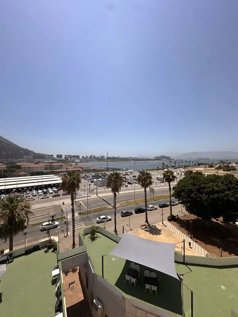 Habitación 137 m², La Línea de la Concepción