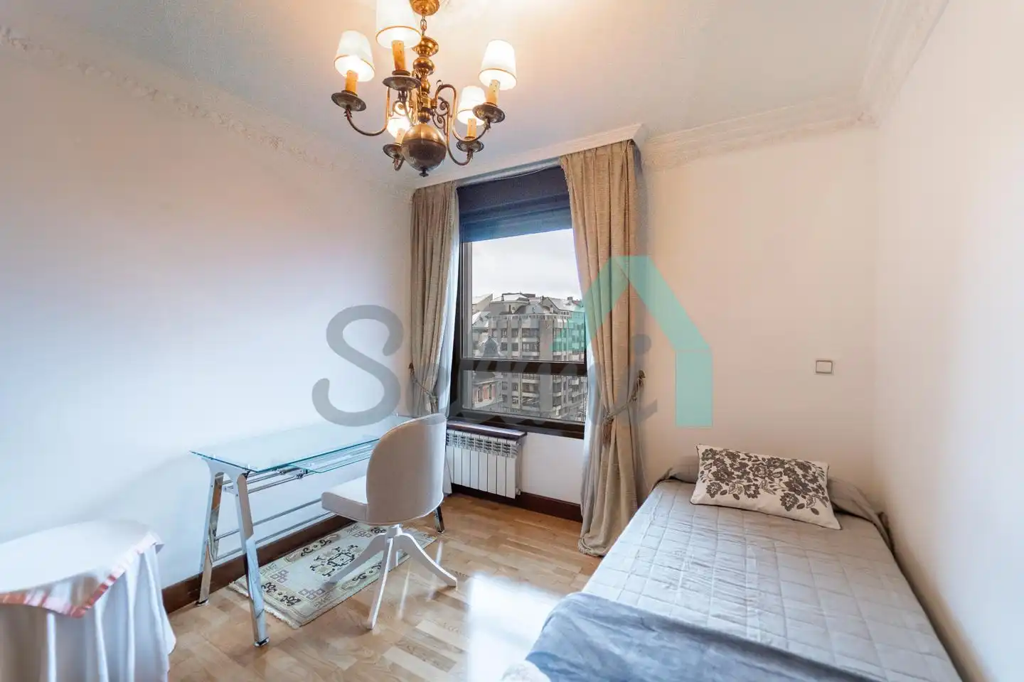 Piso de 120 m² en Oviedo