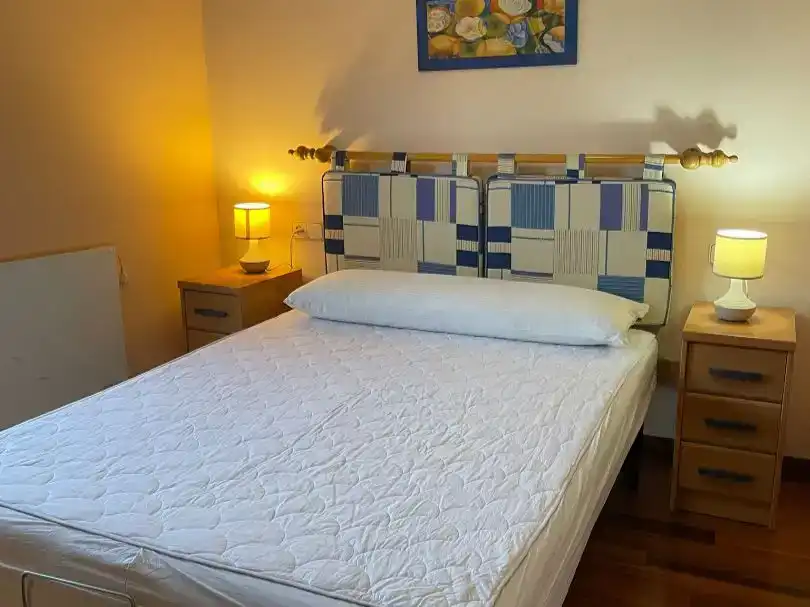 Piso de 80 m² en Oleiros
