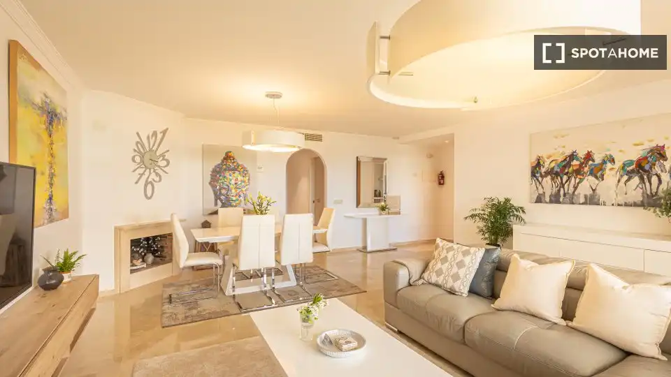 Habitación 132 m², Ojén