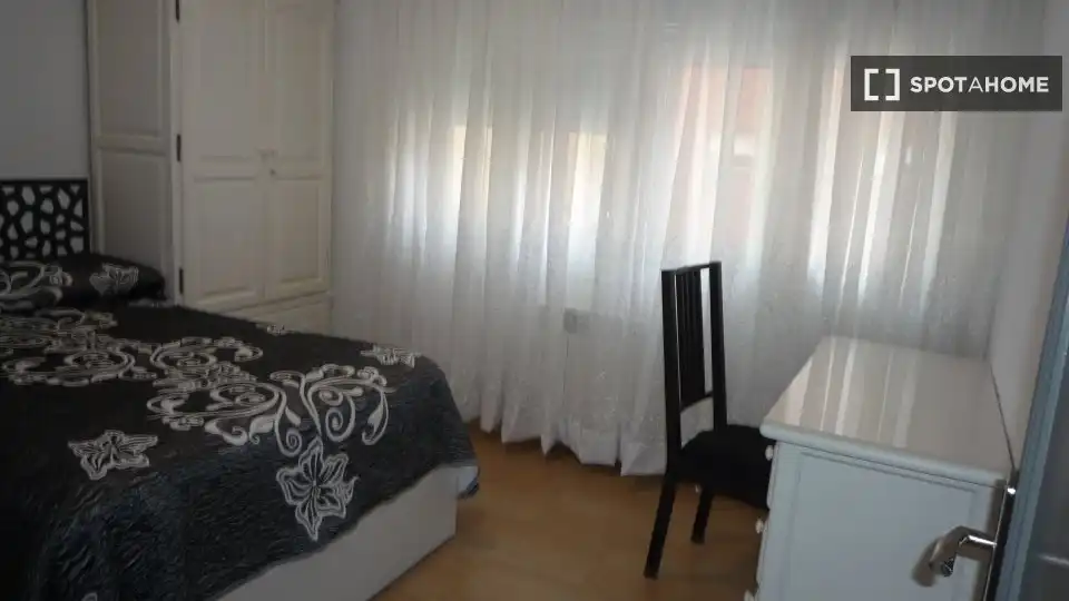 Habitación 115 m², Santander