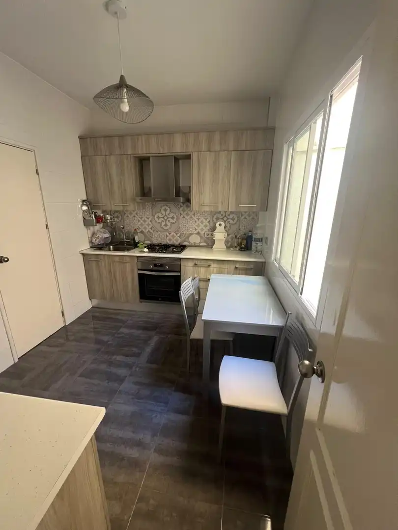 Piso de 80 m² en Almería