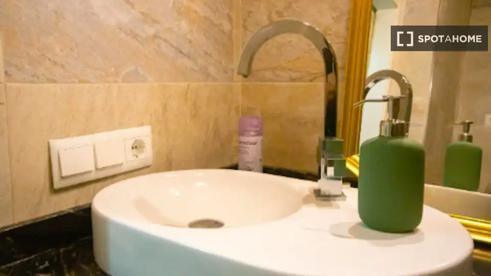 Habitación 90 m², Málaga